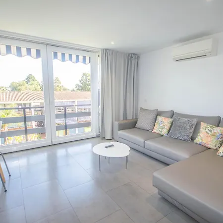 Paraiso Banus - Coastal Retreat Near The